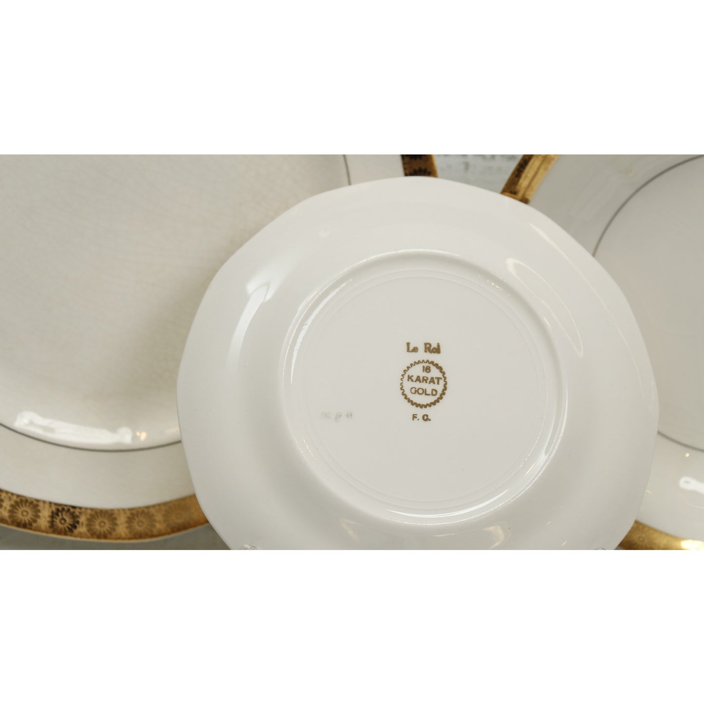 La Roi French China 18K Gold Trim 5 Piece Place Setting